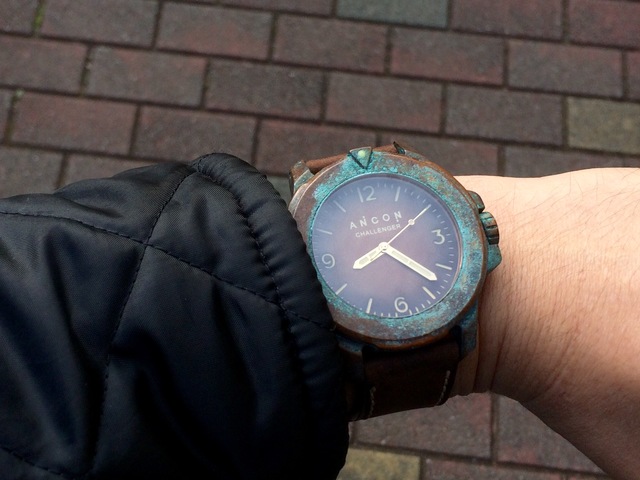 ブロンズ時計ANCONを銅いぶし液でエイジング ZENMAIのココ東京