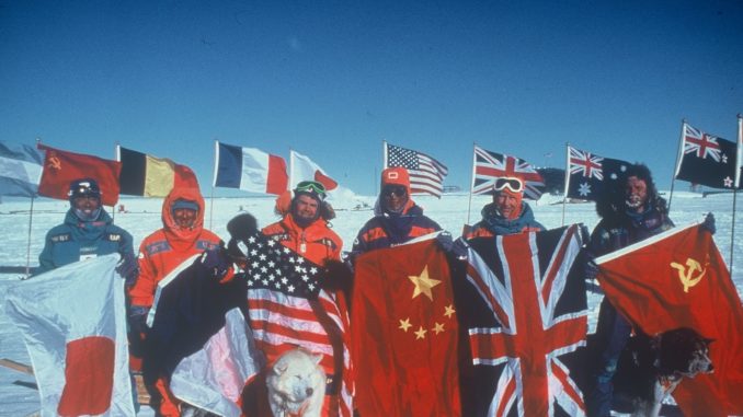 52%OFF!】 南極横断国際犬ぞり隊ワッペン