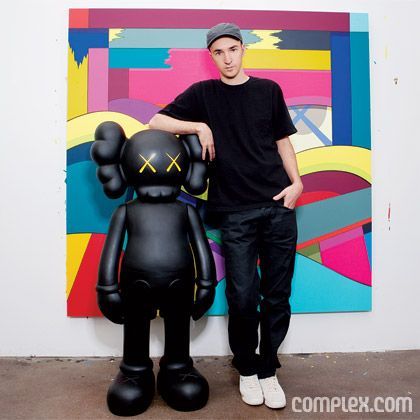 KAWS: Kaws in front of his painting, with his sculpture toy. | AVT 311 Book Covers | Pinterest | Sculpture, Toys and Paintings (16031)