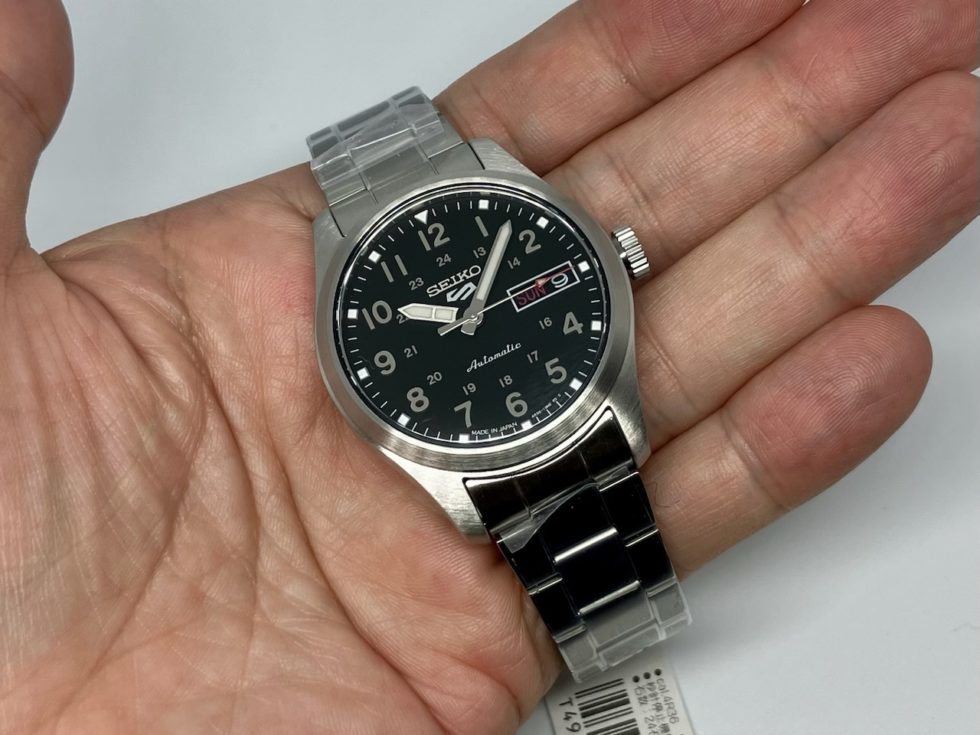超人気モデル セイコー5スポーツ SBSA143 - ブランド腕時計